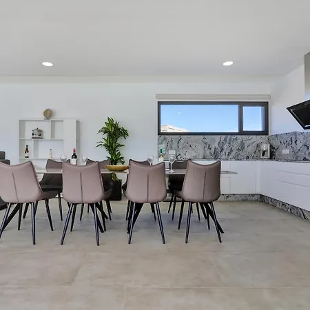 Mariposas 3 * לאחארס