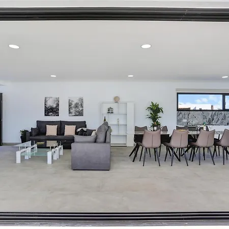 Mariposas 3 Βίλα *